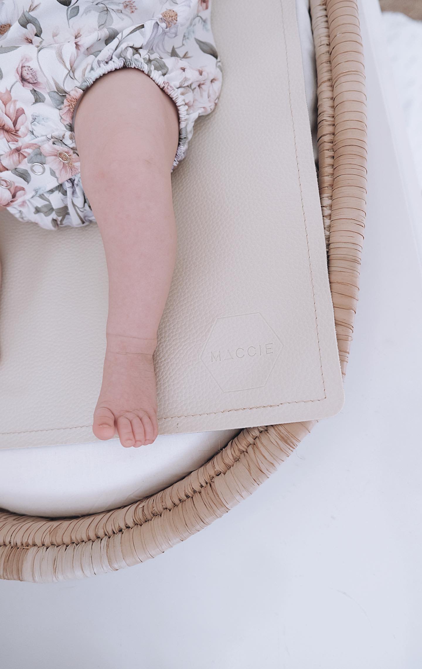 wipe + go vegan nappy changing mat